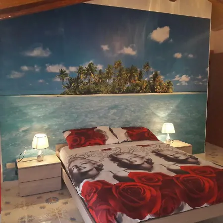 Borgo Paradiso 卡斯泰尔圣焦尔焦